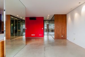 Image 30 - 924448