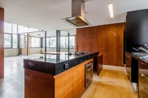 Image 9 - 924448