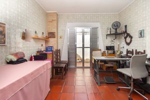 Image 18 - 924450