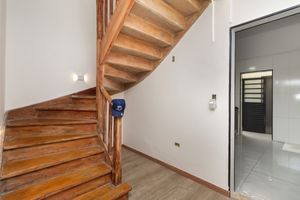 Image 3 - 924453