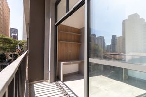 Image 5 - 924458