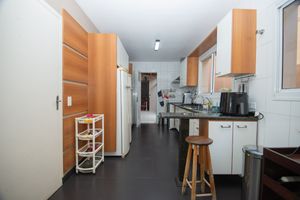 Image 8 - 924460