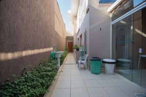 Image 24 - 924460