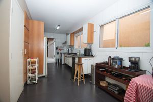 Image 9 - 924460