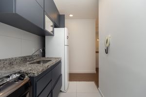 Image 17 - 924462