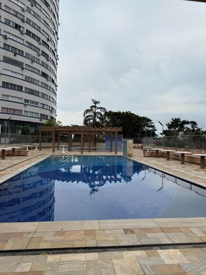 Image 15 - 924466