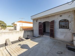 Image 26 - 924467