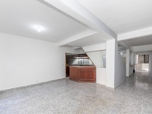 Image 5 - 924467