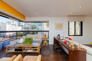 Image 4 - 924468