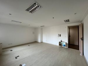 Image 3 - 924469