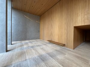 Image 28 - 924472
