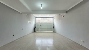 Image 3 - 924477