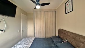 Image 19 - 924481