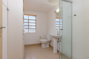 Image 35 - 924485