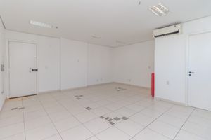 Image 3 - 924486