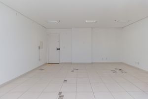 Image 4 - 924486