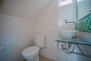 Image 14 - 924489