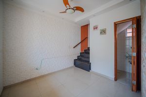 Image 17 - 924489