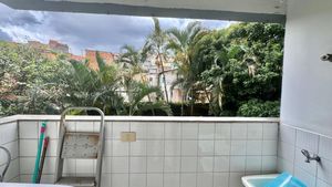 Image 15 - 924492