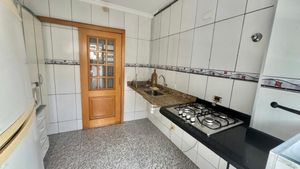 Image 11 - 924492