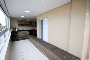 Image 32 - 924500