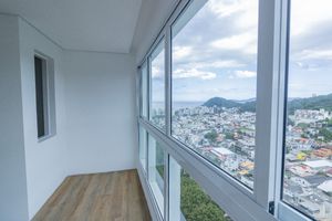 Image 18 - 924515