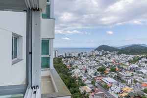 Image 4 - 924515