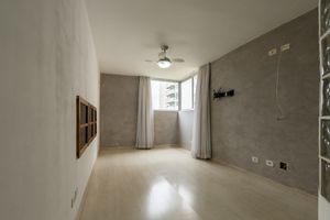 Image 41 - 924516