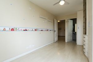 Image 35 - 924516