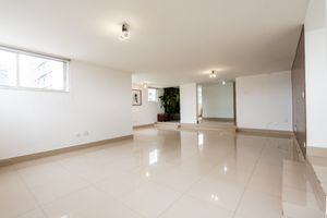 Image 1 - 924516