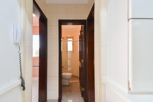 Image 31 - 924521
