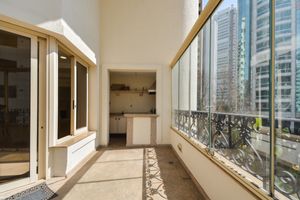 Image 16 - 924521