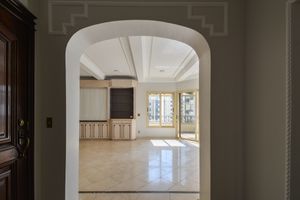 Image 3 - 924521