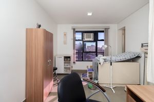 Image 3 - 924525