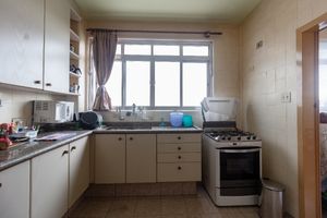 Image 22 - 924526