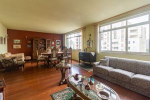 Image 3 - 924526
