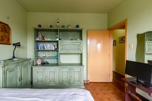 Image 14 - 924526