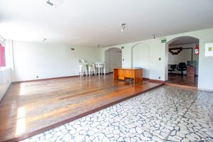 Image 28 - 924526