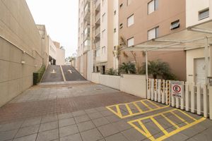 Image 39 - 924534