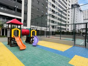 Image 21 - 924540