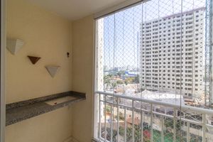 Image 17 - 924547