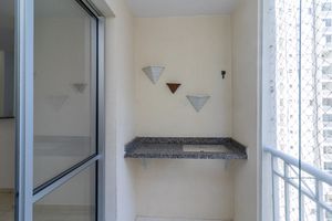 Image 18 - 924547