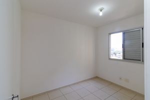 Image 21 - 924547