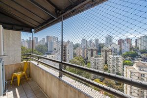 Image 38 - 924549