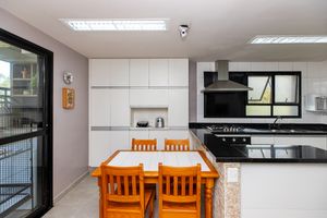 Image 47 - 924549