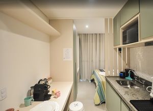 Image 7 - 924552