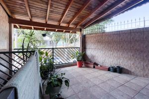 Image 26 - 924555
