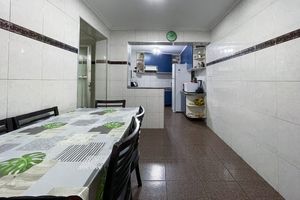Image 3 - 924555