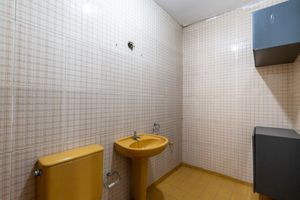 Image 39 - 924559