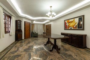 Image 7 - 924560